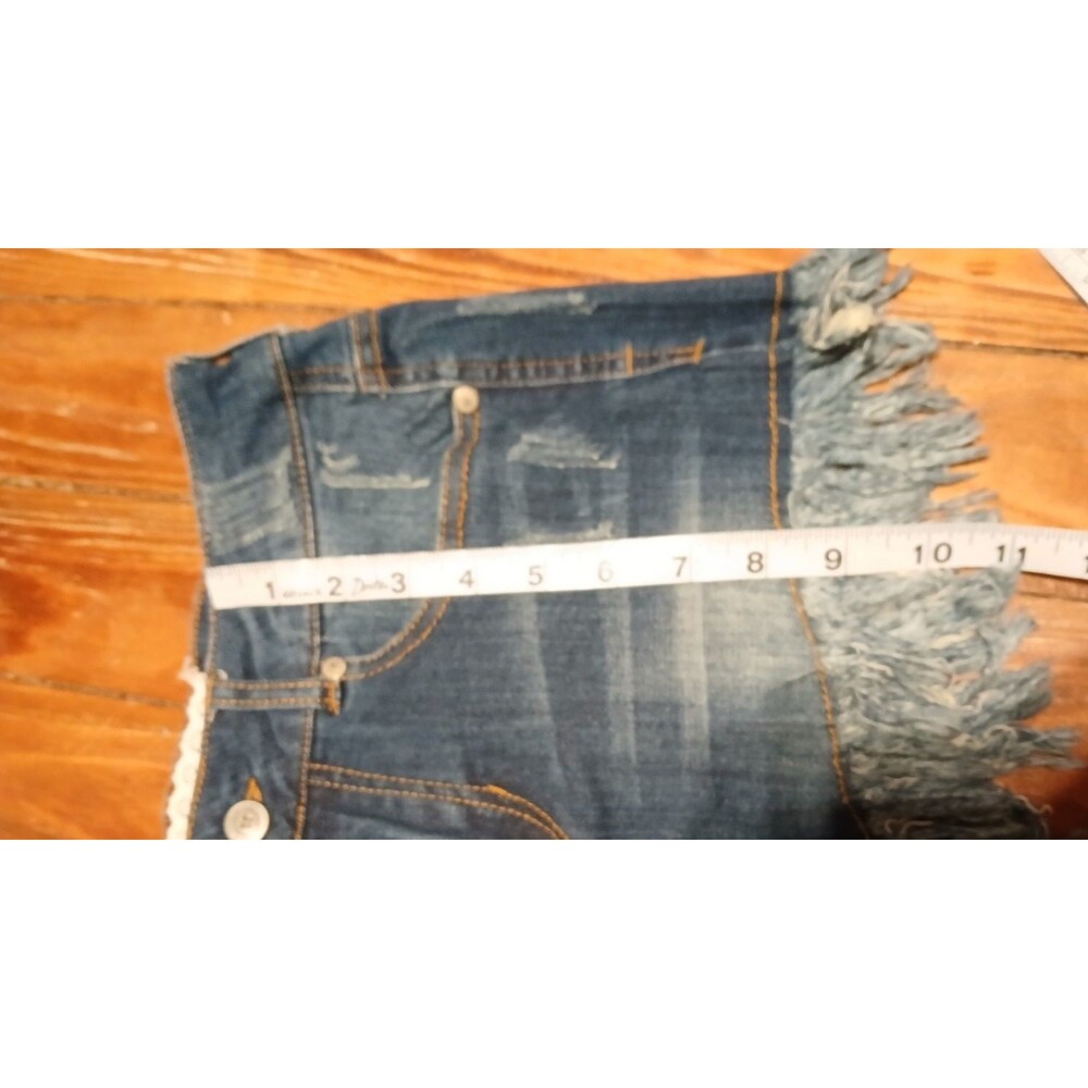 Altar'd State Jean Short shorts Frayed fringe hems Dark blue 3  NWOT - Picture 6 of 7
